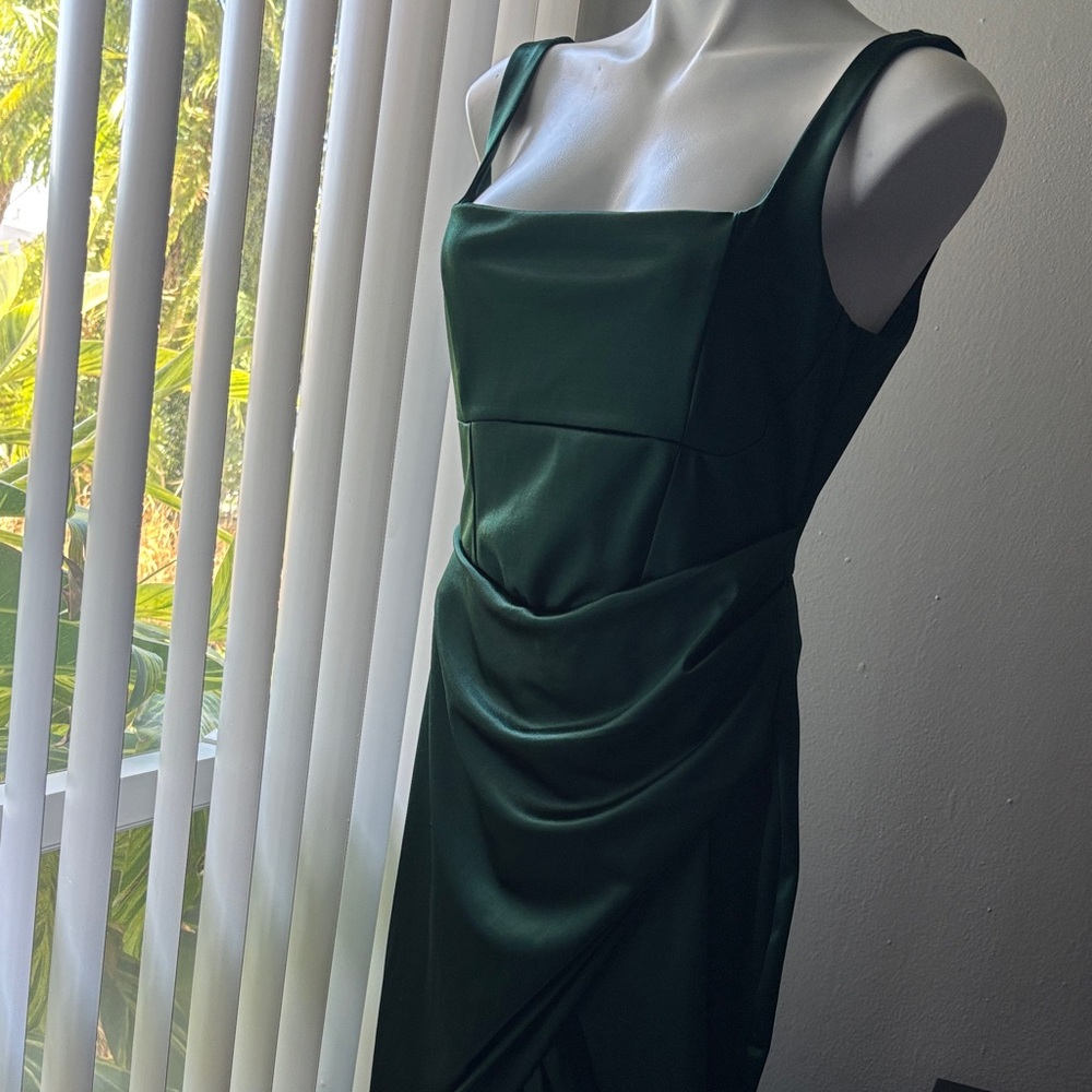 Windsor Forest Green Midi Dress